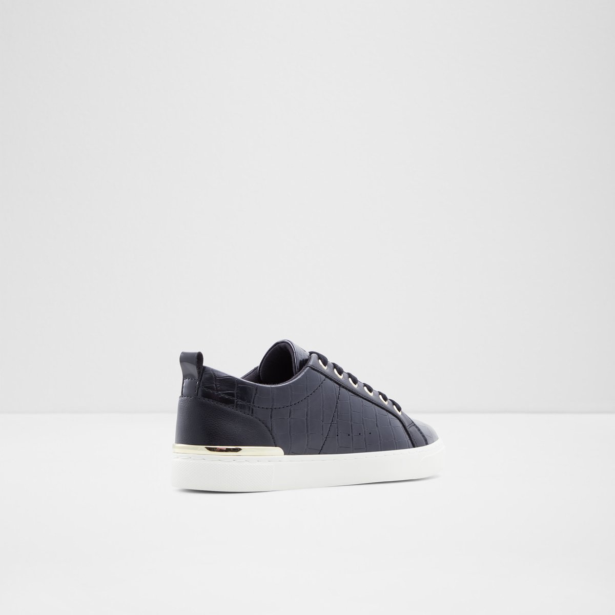 Dilathielle Black Women Low top sneakers