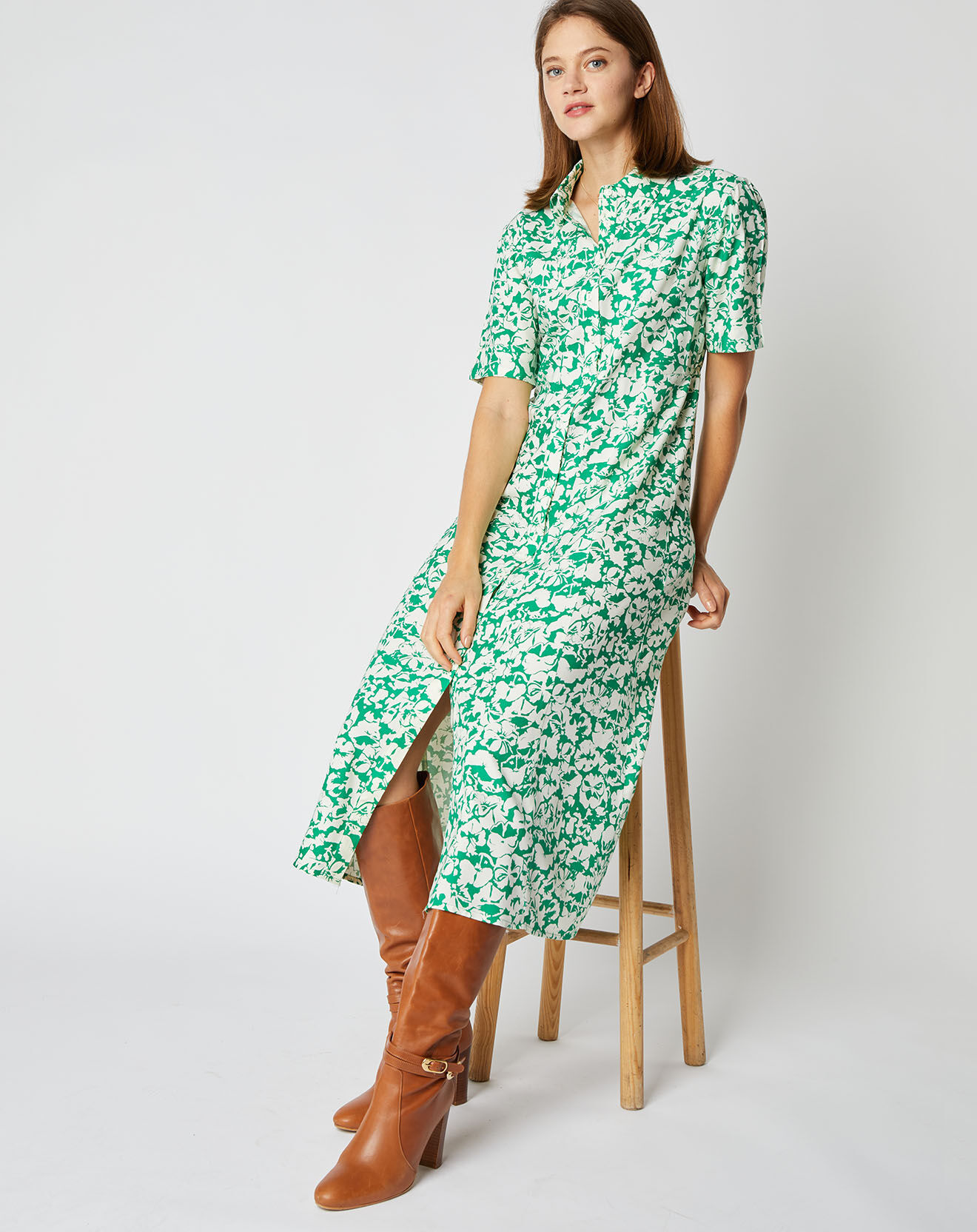 An'ge Robe chemise Elena coupe longue et cintrée à motifs vert/écru