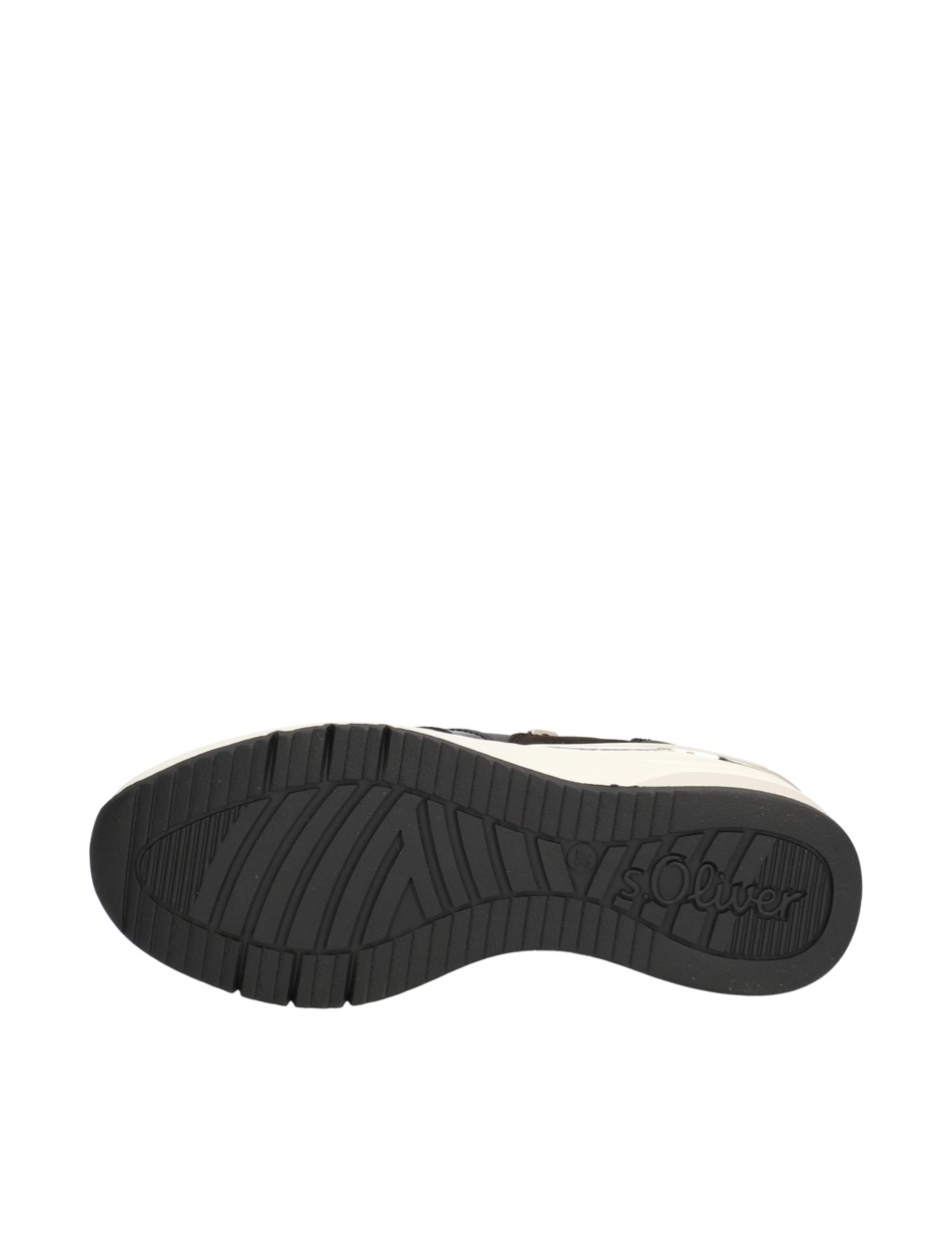 Sneaker