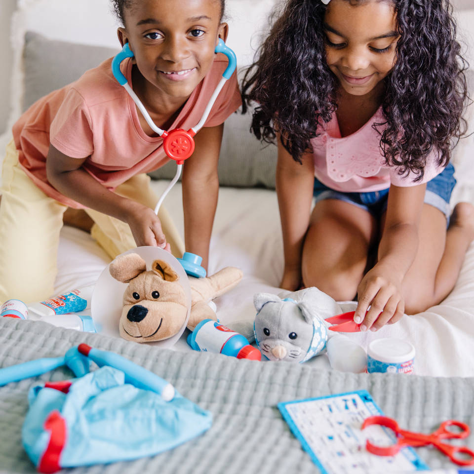 Melissa & Doug dierenarts speelset inclusief opbergtas 24-delig