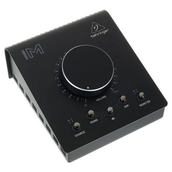 Behringer Studio M
