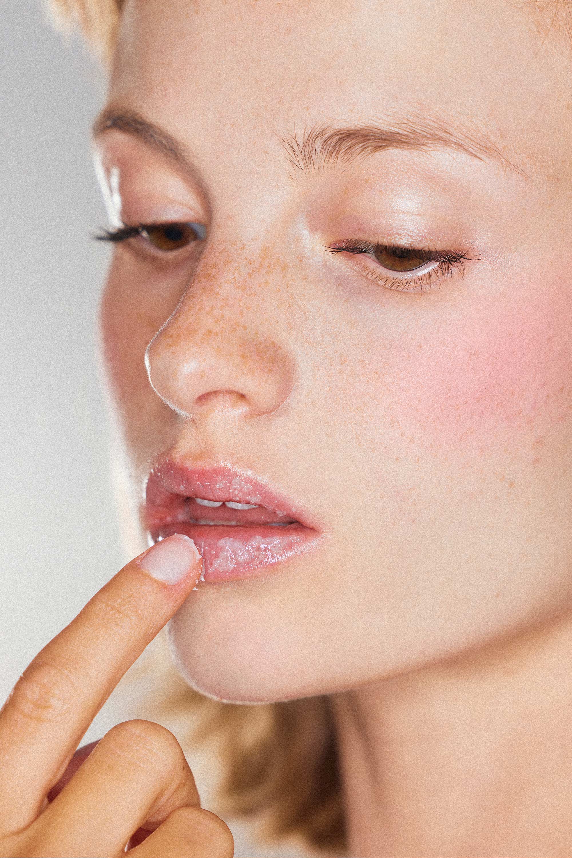Yolaine Le gommage lèvres-12 ml