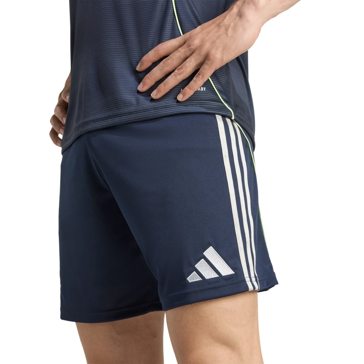Calções adidas Real Madrid Segundo Equipamento 2025-2026