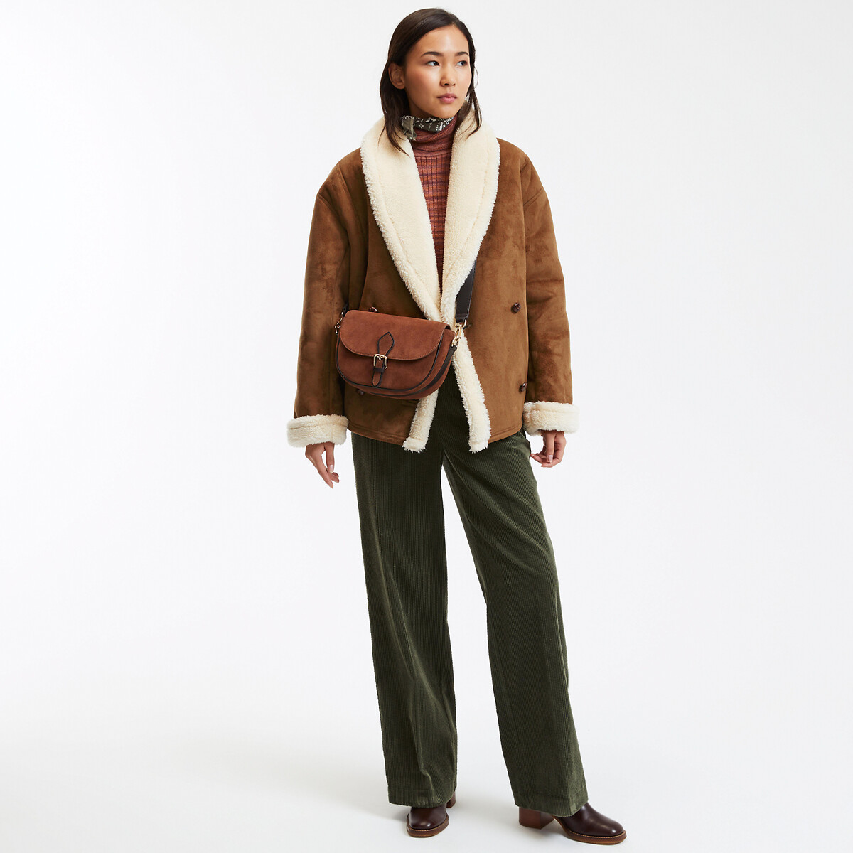 COLEÇÕES LA REDOUTE<br>Casaco de comprimento médio com fecho de botões, perfeito para o inverno