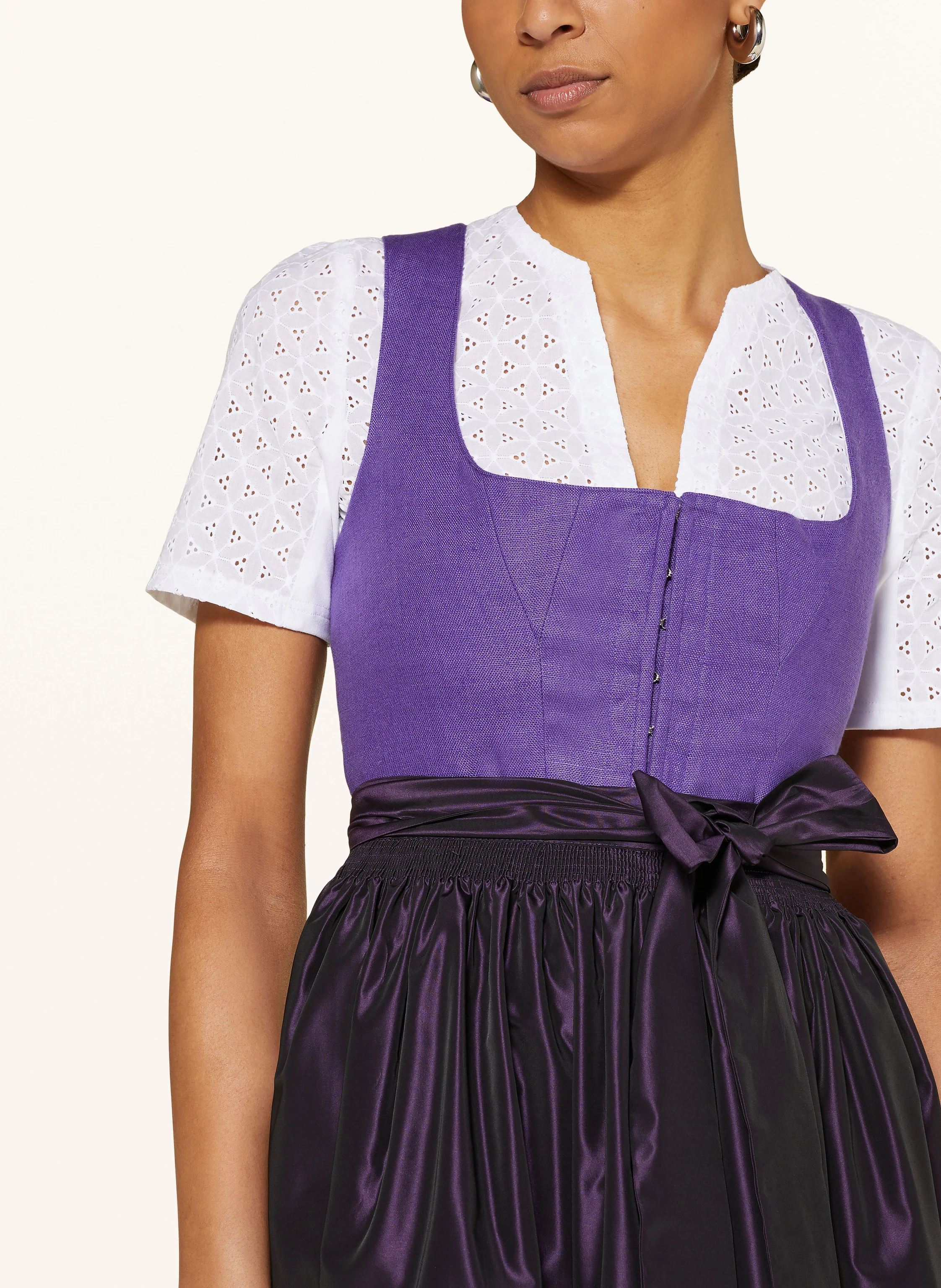 Johann & Johanna Dirndl WIESSEE mit Leinen