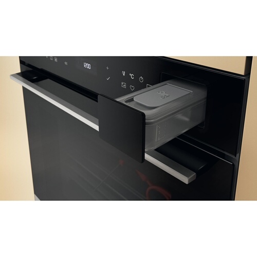 Four encastrable Whirlpool WOI7A8FPT1SXAF