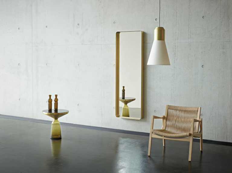 ClassiCon Bell Side bijzettafel Ø50 montana blue