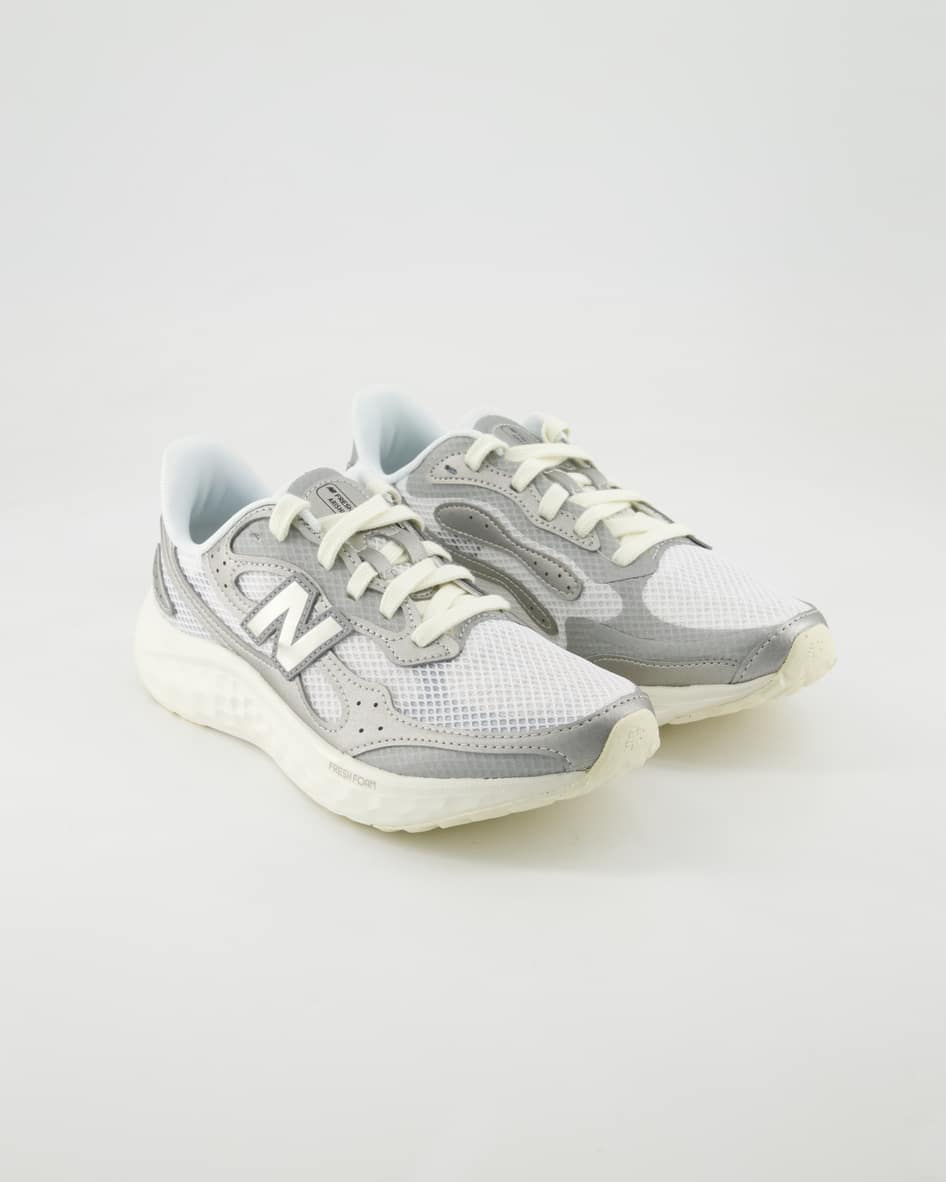 New Balance WARISTS4 Sneaker in Silber