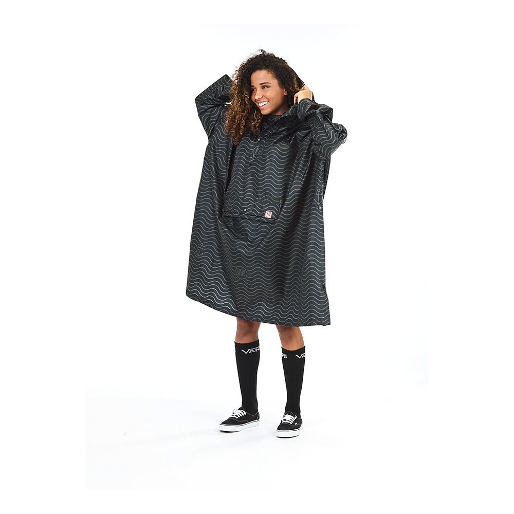 After Essentials RAIN - Poncho wave