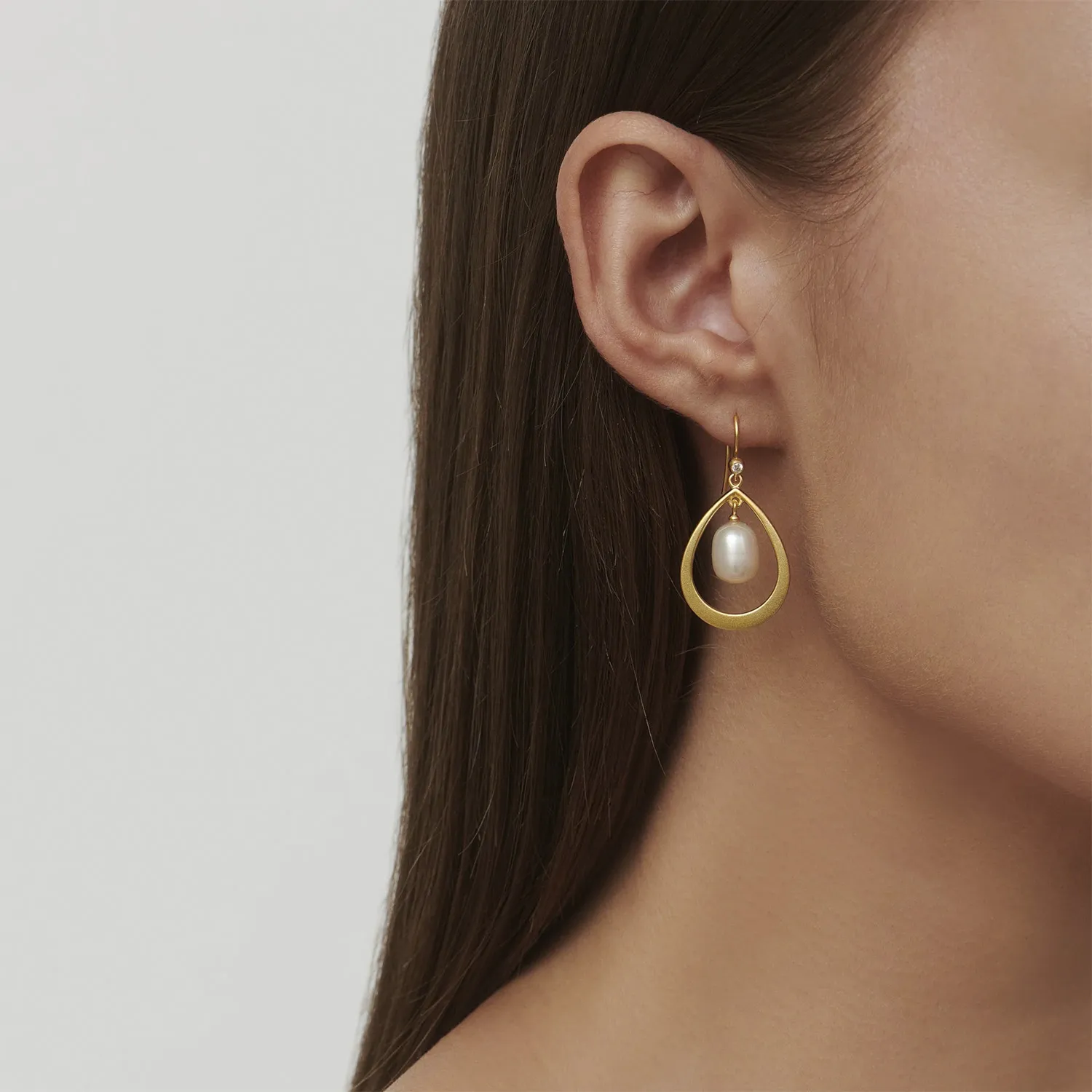 Julie Sandlau Afrodite Droplet Øreringe 22 kt. Forgyldt Sølv SDM84GDWHPLCZ