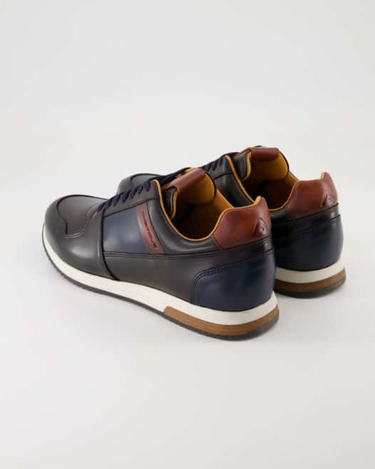 Ambitious Slow Sneaker in Blau