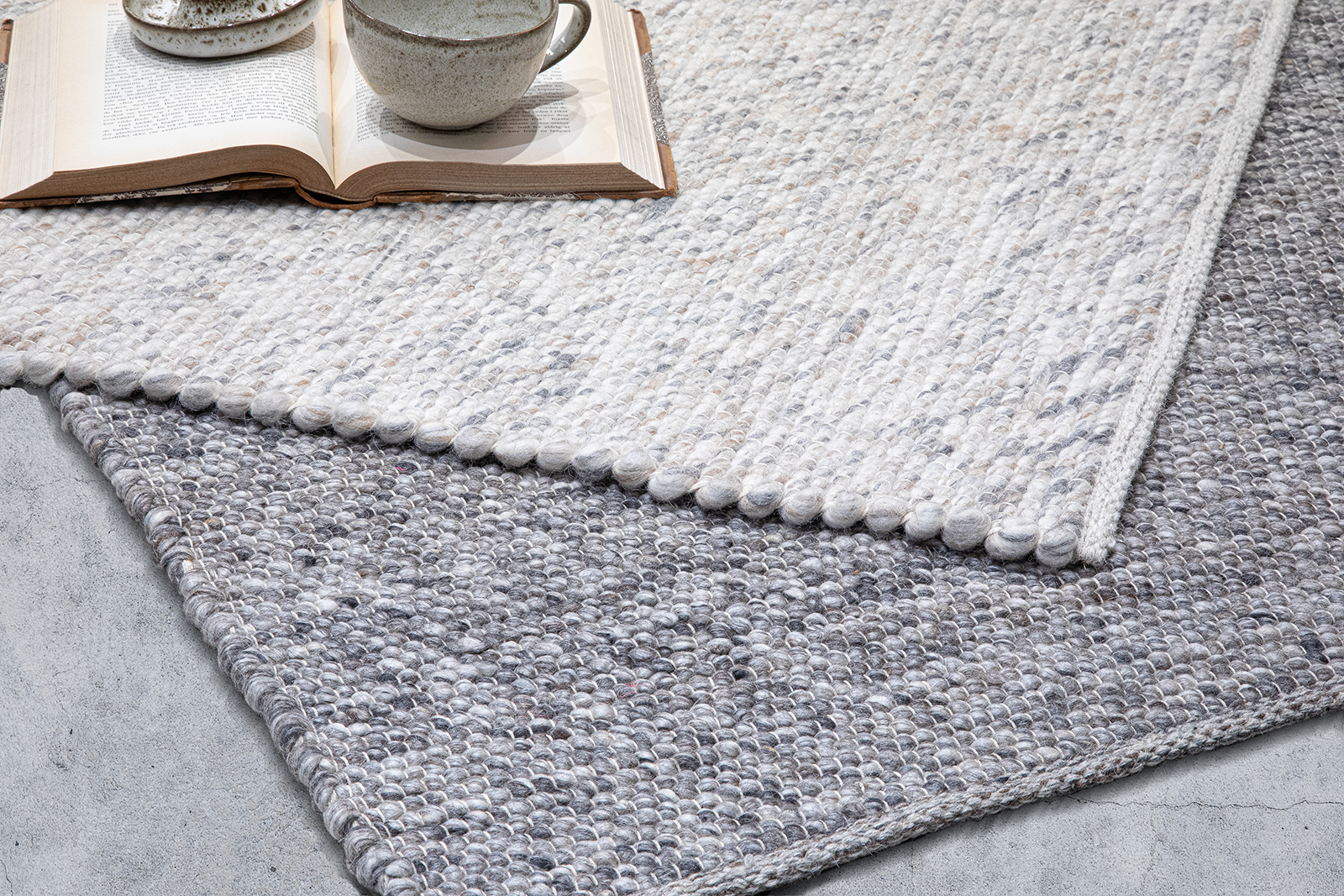 Dover teppe Lys natur ullfilt. 160x230 cm
