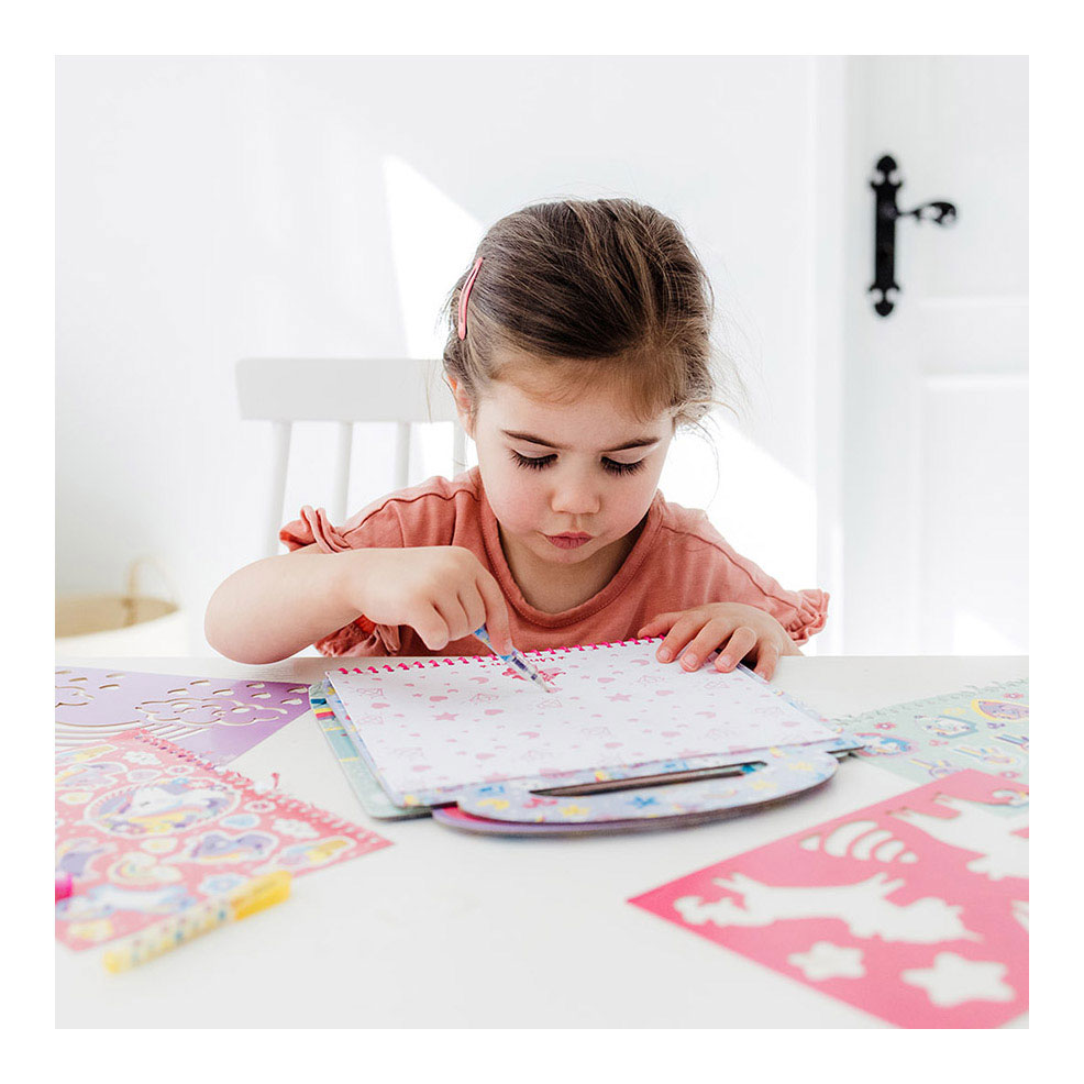 Totum Eenhoorn - Activiteitenboek