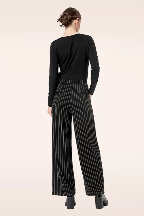 Surkana Clare krijtstreep pantalon met hoge taille in zwart