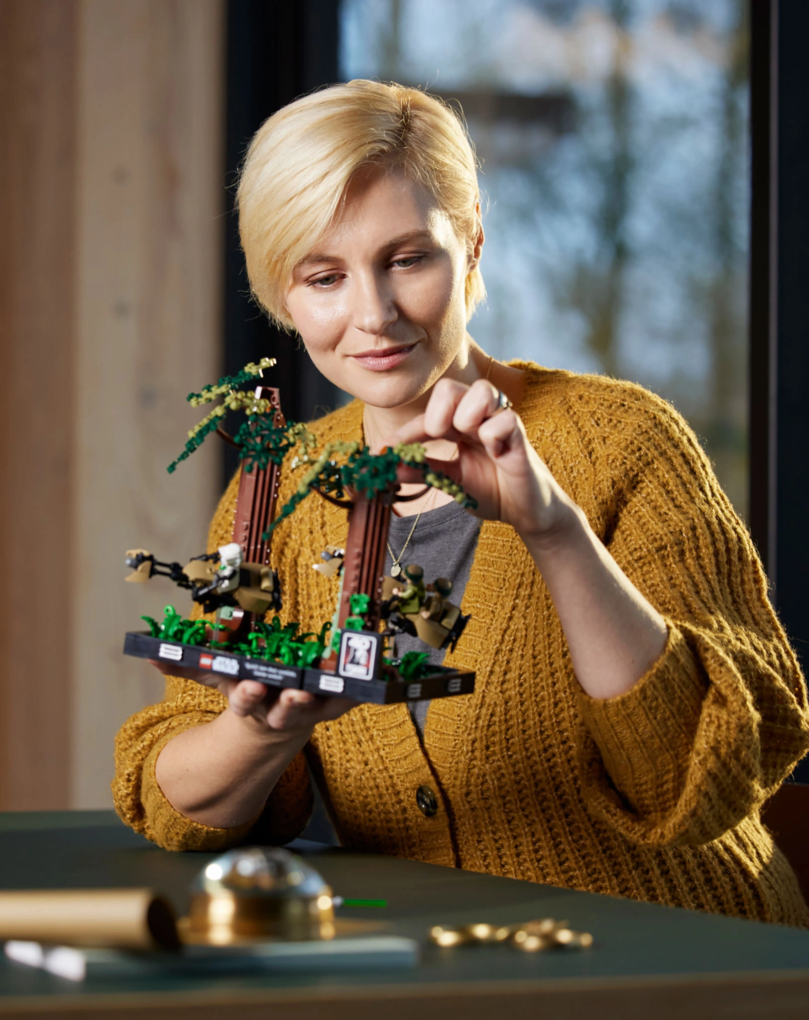 LEGO® Star Wars 75353 Verfolgungsjagd auf Endor – Diorama