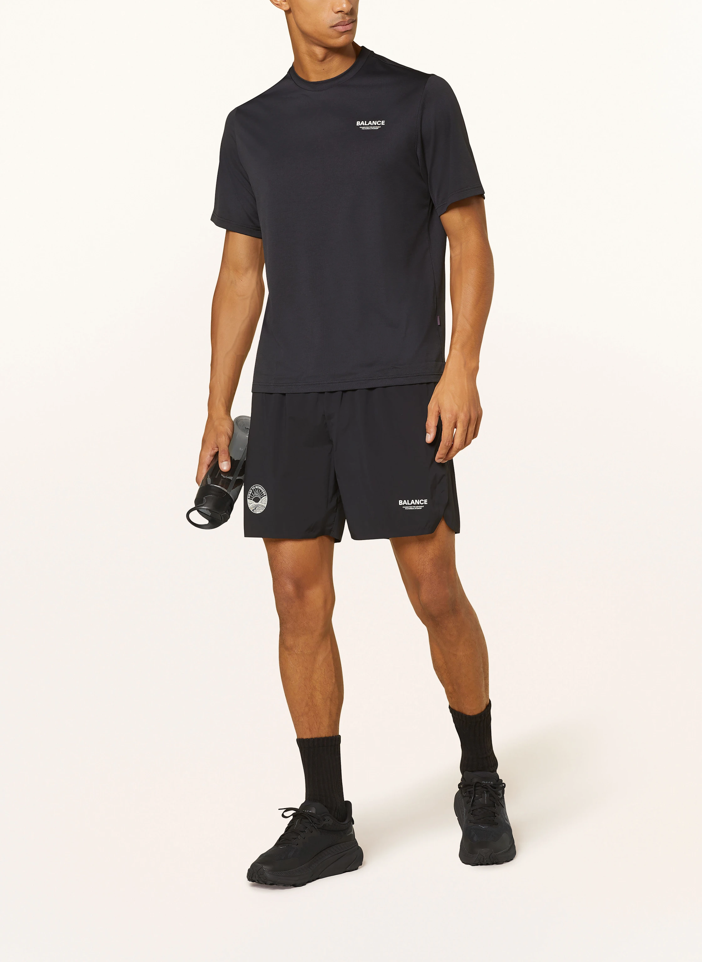 PAS NORMAL STUDIOS Laufshirt BALANCE