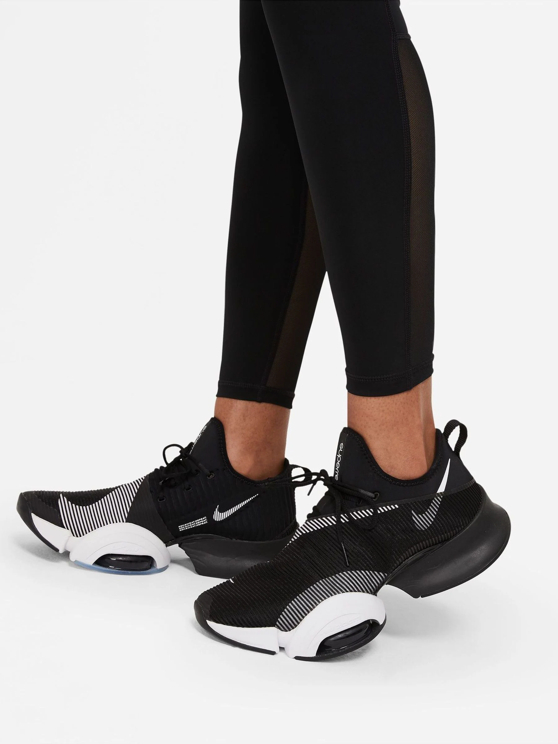 Zwart - Nike Pro Mid Rise legging met mesh-panelen
