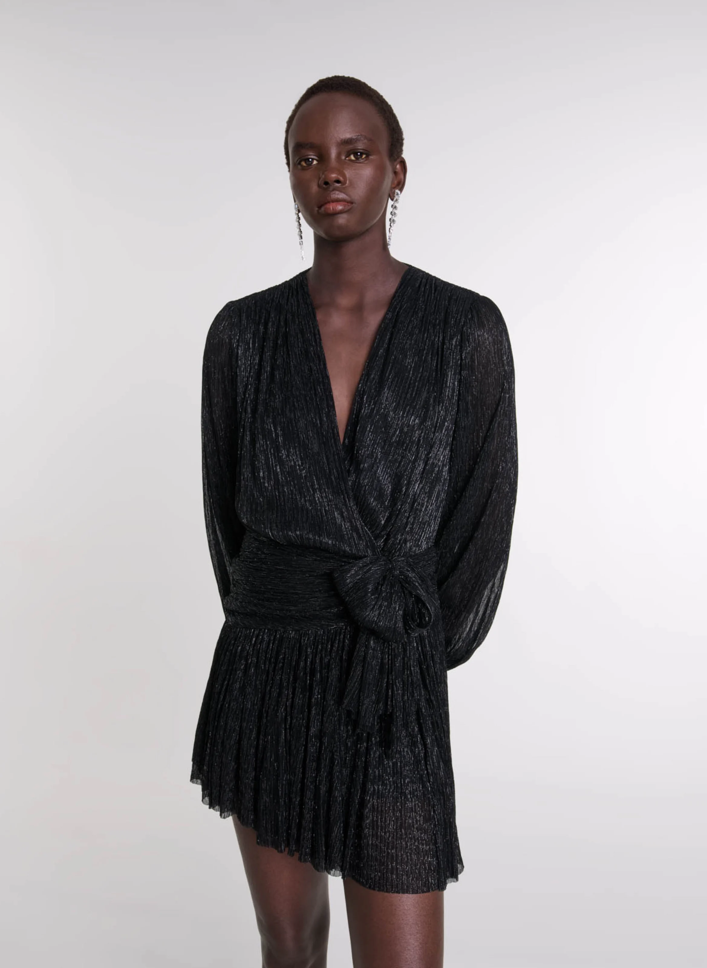 Robe courte plissée et drapée| Noir
