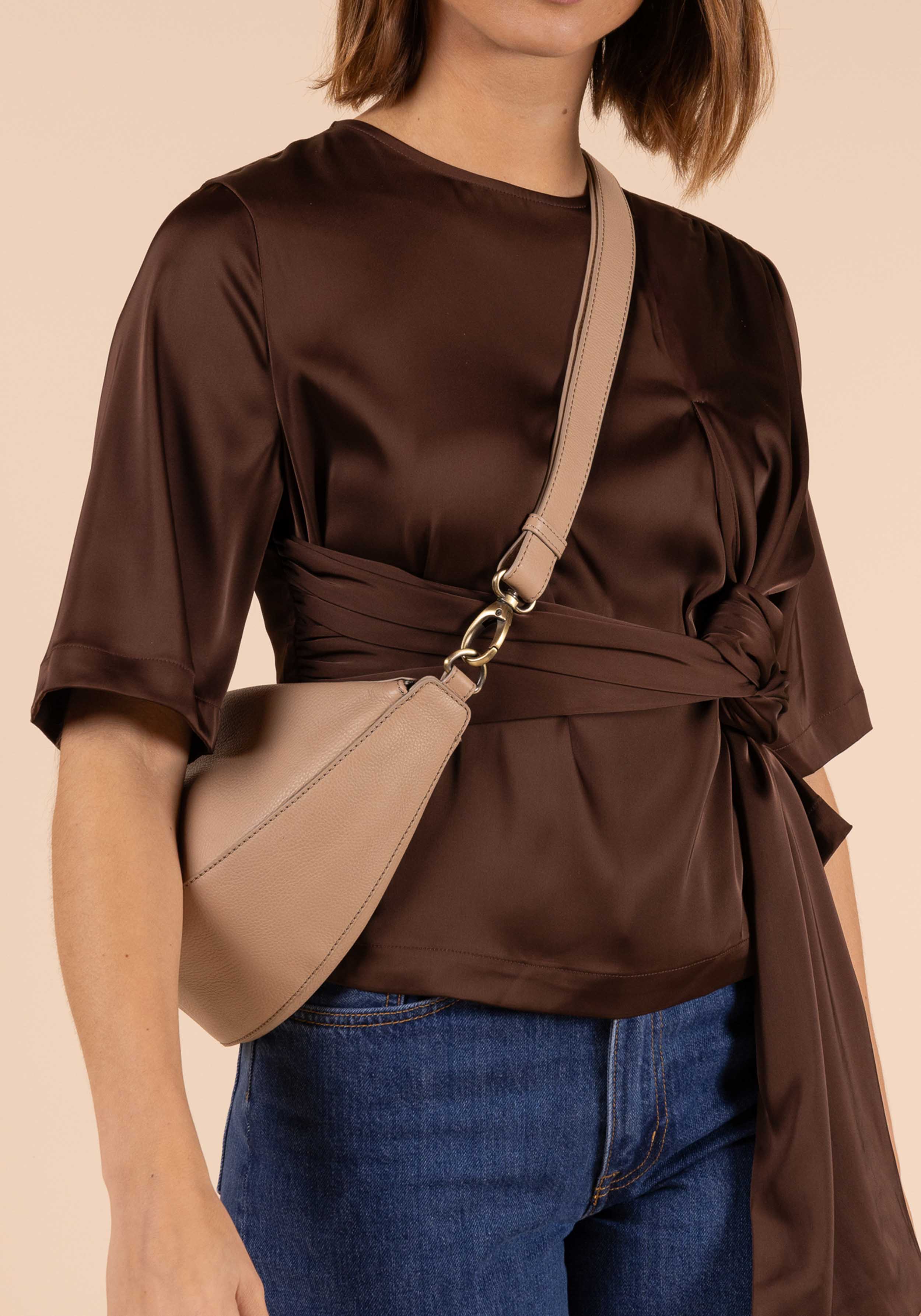 O My Bag Bag Leo Soft Grain Leather Twisted Handle Sand