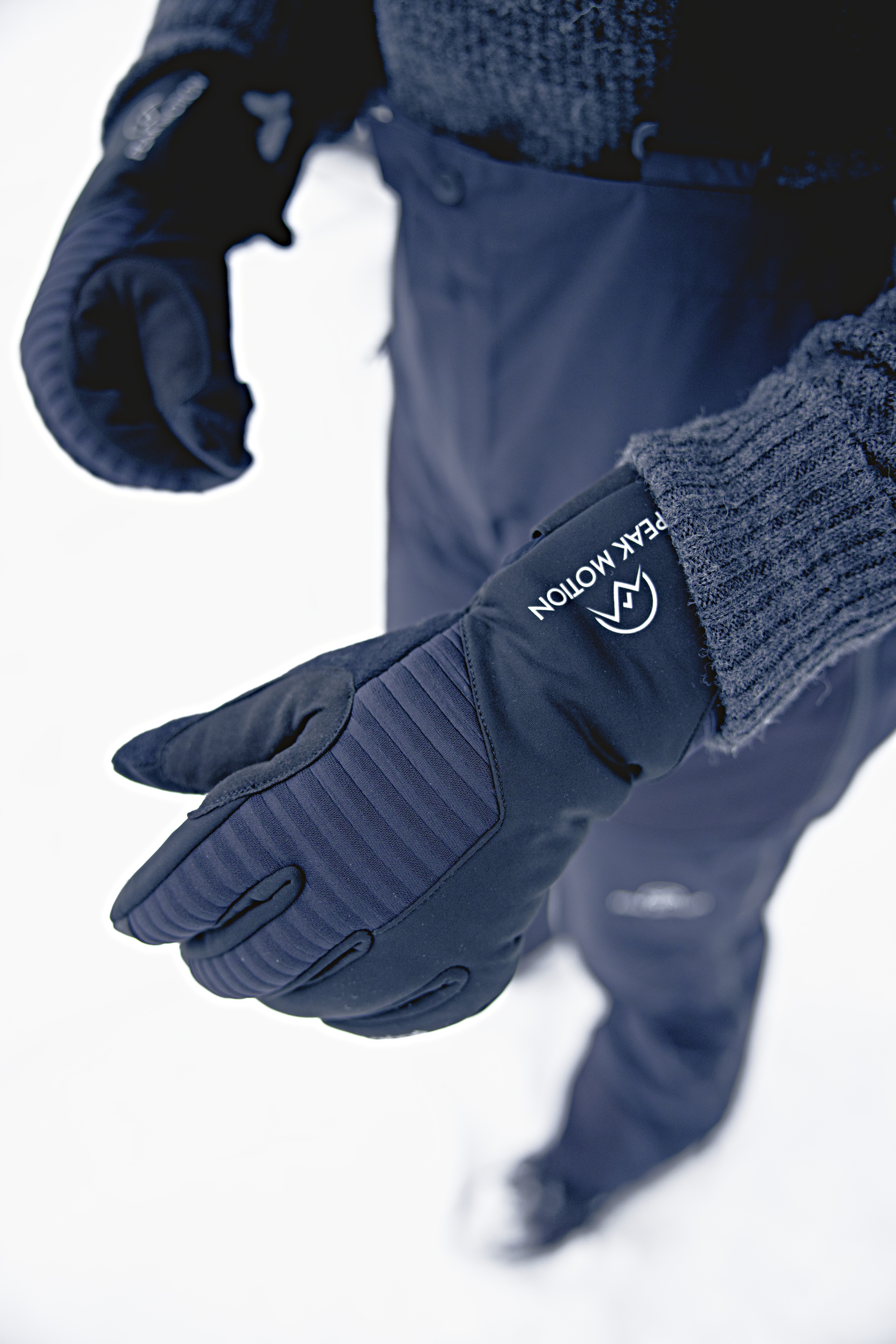Peak Motion Cold Response Glove<br>Varmerating: Statisk/stillesittende ned til – 15°C