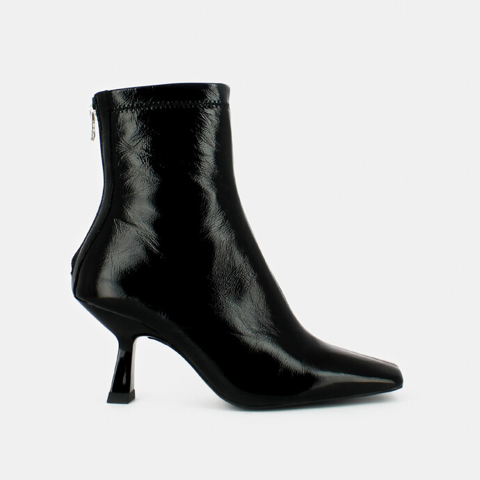 Bottines à talon  en cuir brillant noir