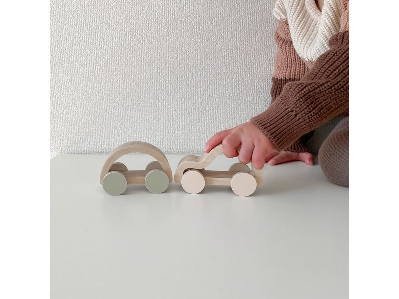 Milin Spielzeugfahrzeug Auto mit beweglichen Rädern Grün Hochwertiges Schiebeauto aus Holz