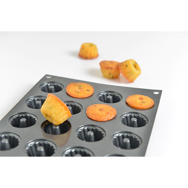 Moule en silicone 24 mini-kouglofs Patisse