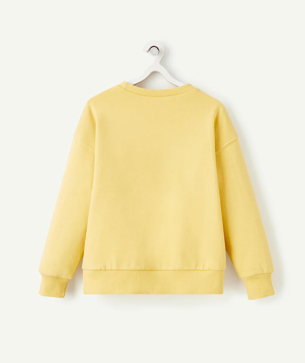 SWEAT GARÇON EN FIBRES RECYCLÉES JAUNE AVEC MESSAGE EN BOUCLETTES