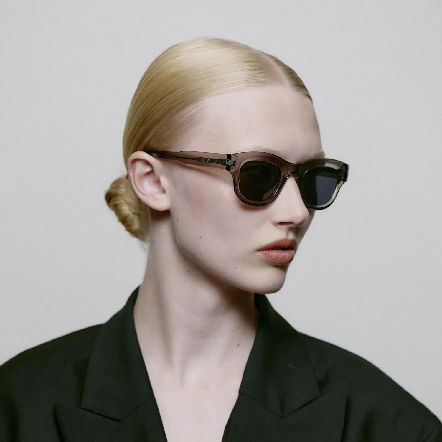 A. Kjærbede Lane Solbrille KL2412-003