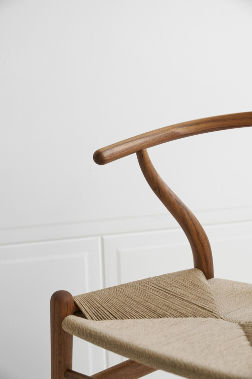 Carl Hansen & Son CH24 Wishbone stoel Natural Paper Cord geolied teak