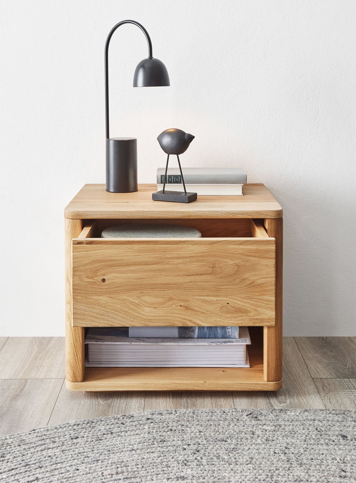 Nachtkommode Hilla II Massivholz Eiche