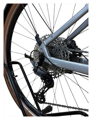 Produit reconditionné . Cube Nuride Hybrid EXC 625 Allroad SHIMANO 2022 . Vélo électrique . Cube . très bon état