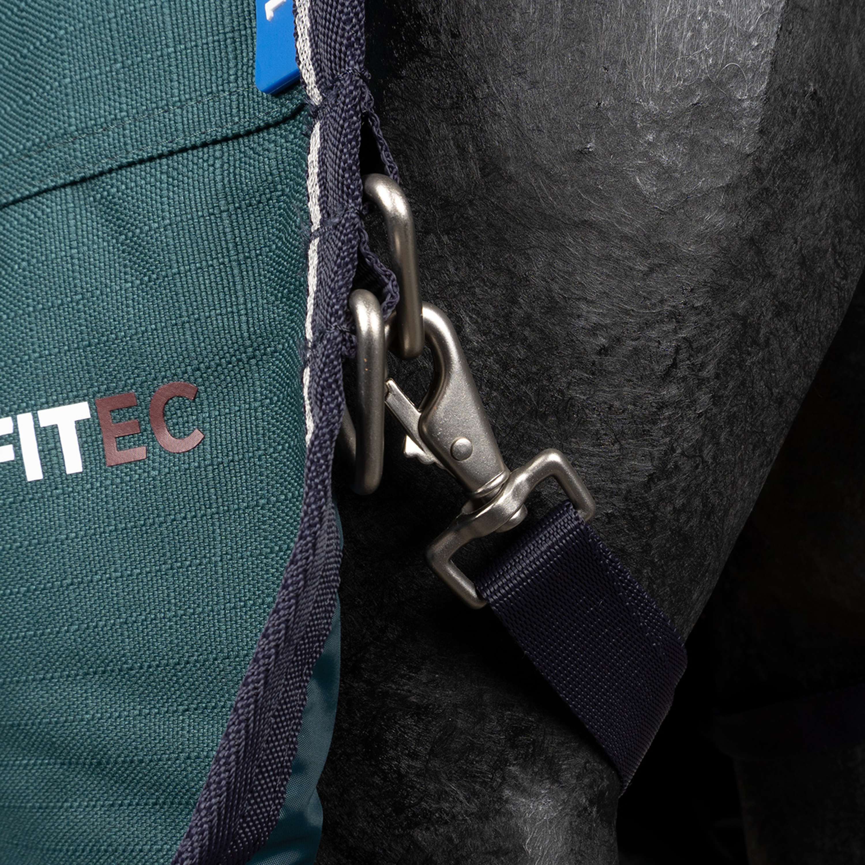WeatherBeeta ComFiTec Plus Dynamic Turnout 220g Forest Green/Navy