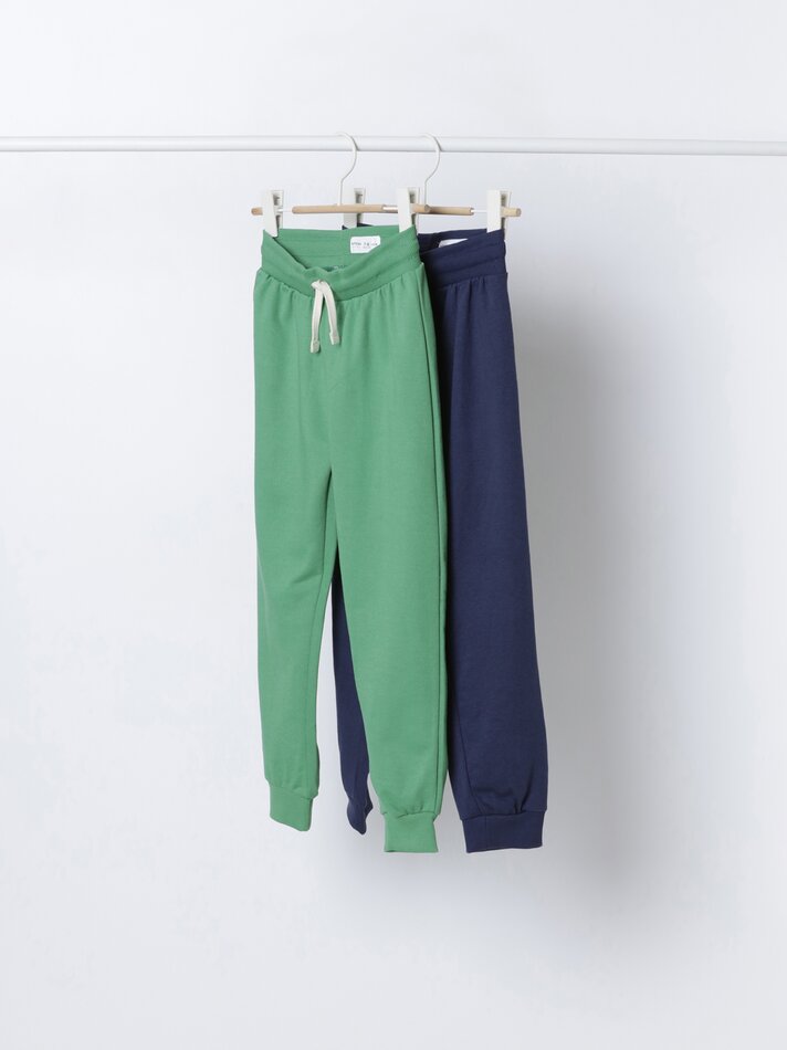 Conjunto com 2 calças de moletom básicas - Verde