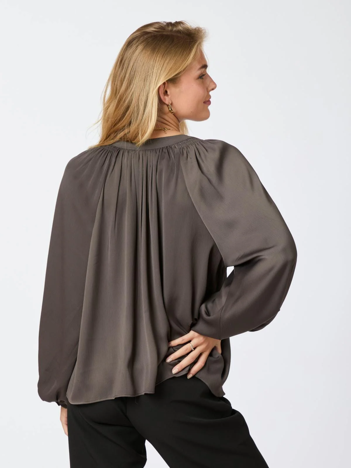 Neo Noir Kirsty Structure Blouse