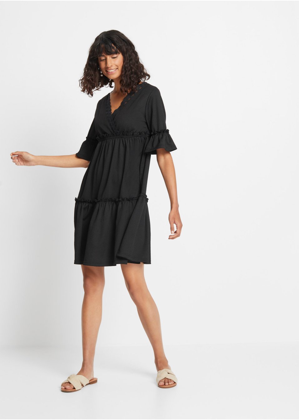 Robe à broderie ajourée