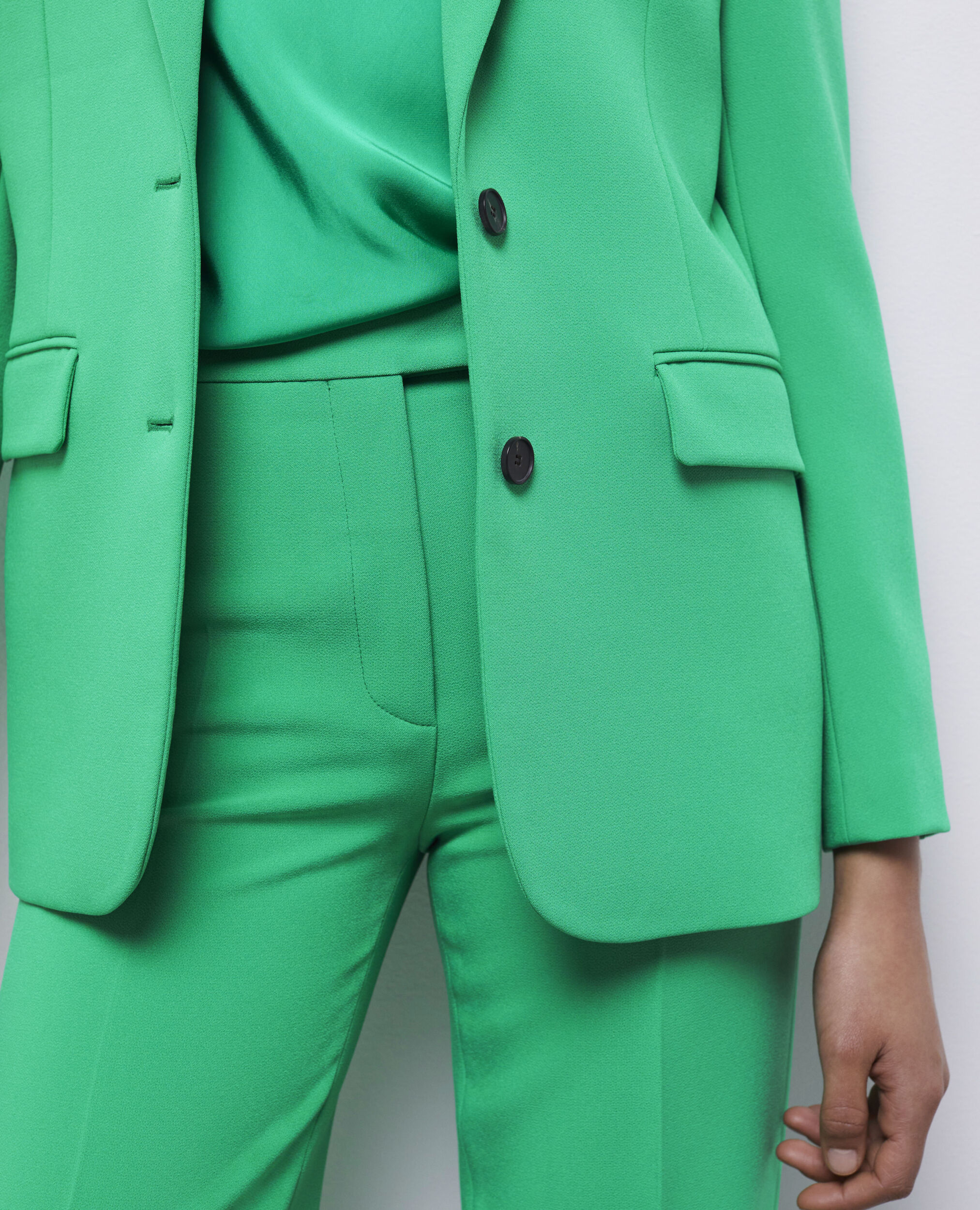 Veste tailleur verte en crêpe