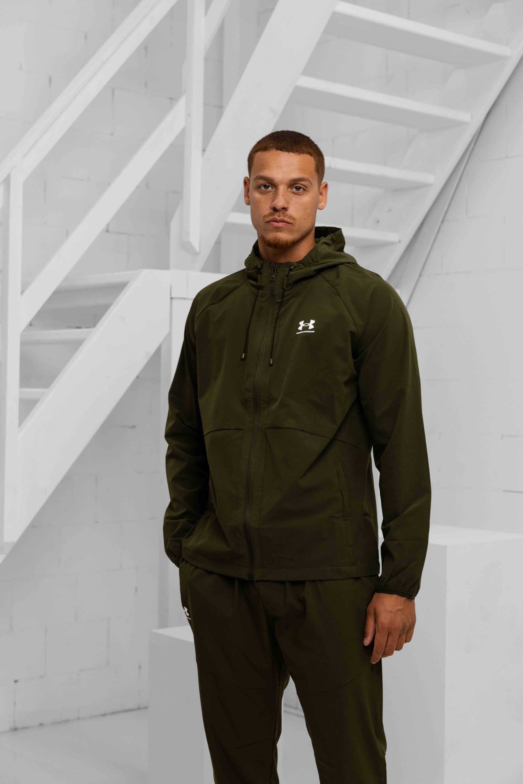 Under Armour Vibe Woven Jack Heren Donkergroen