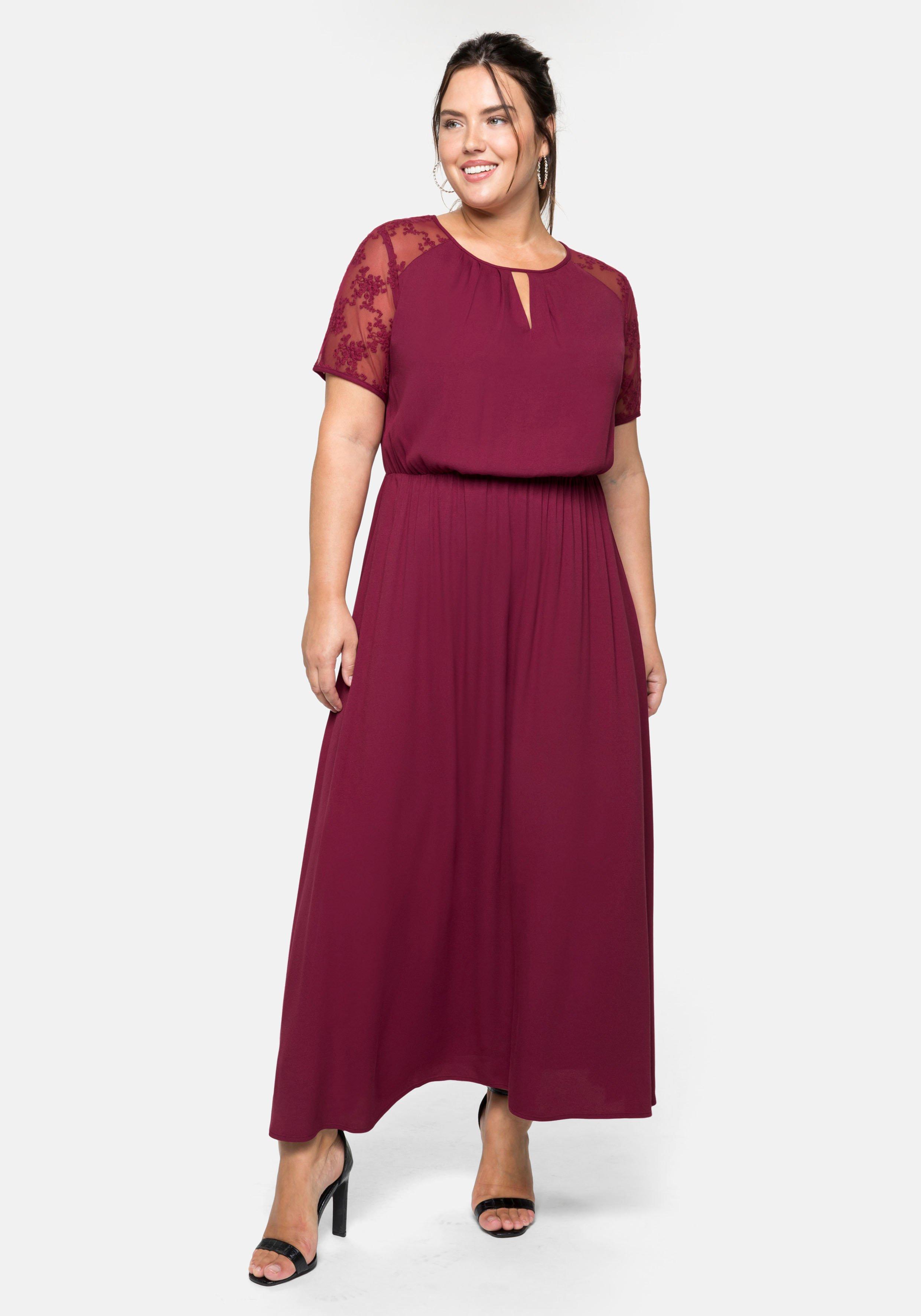 Abendkleid in Maxilänge, mit transparenter Spitze