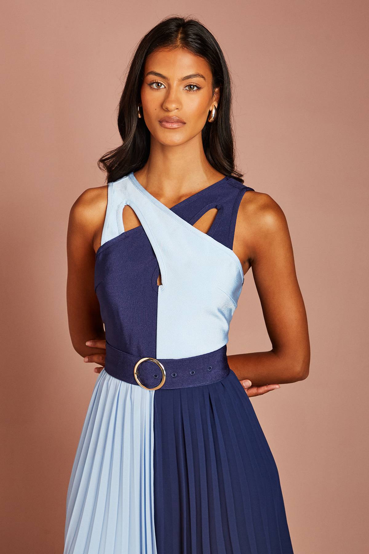 Coast Robe Midi Petite Taille À Bandage Col Croisé Et Jupe Plissée