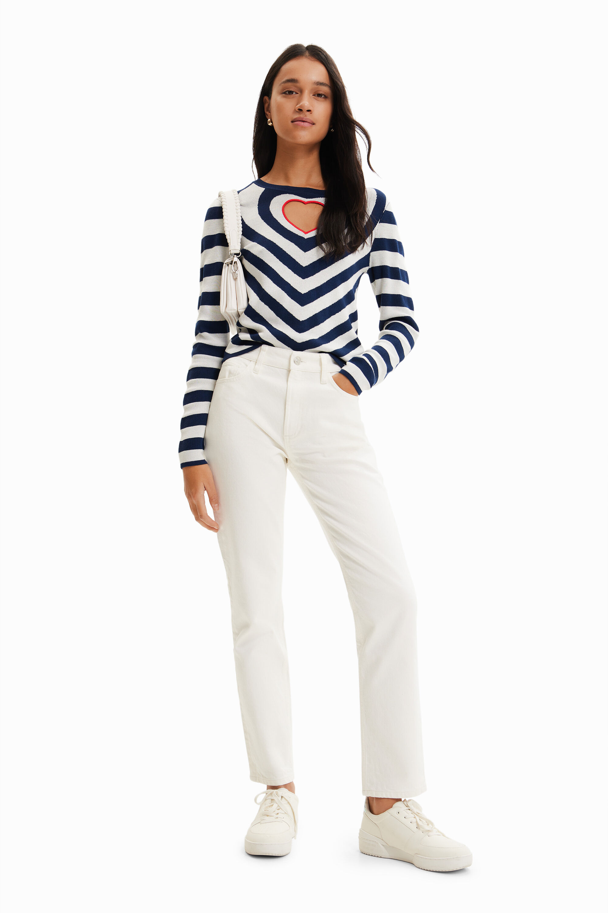 Pull rayures découpe cœur