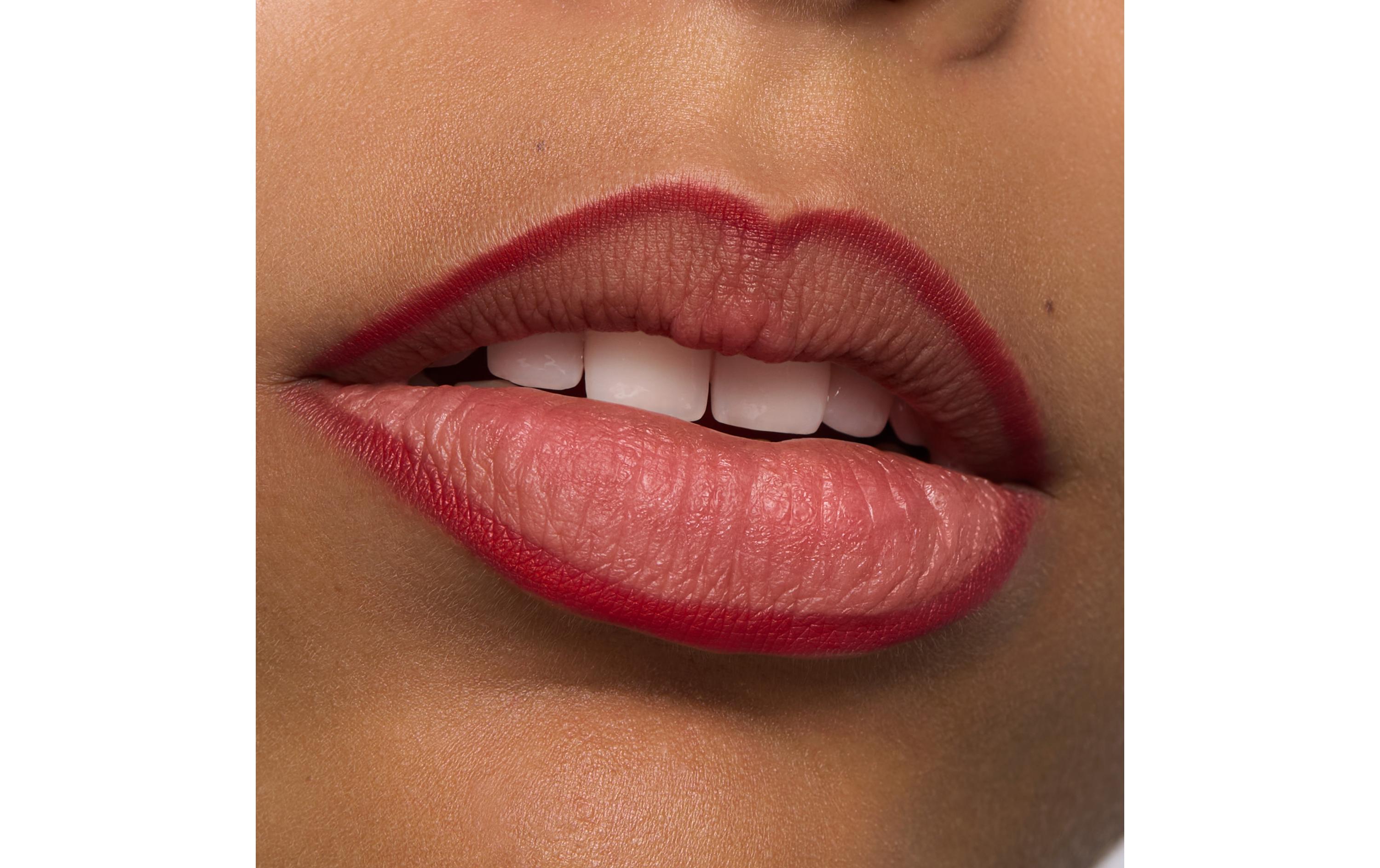 Lip Liner 8h Matte Comfort 18 Cherry On TopLanganhaltender Lipliner in einem dunklen, kirschroten Farbton für perfekte Lippenkonturen