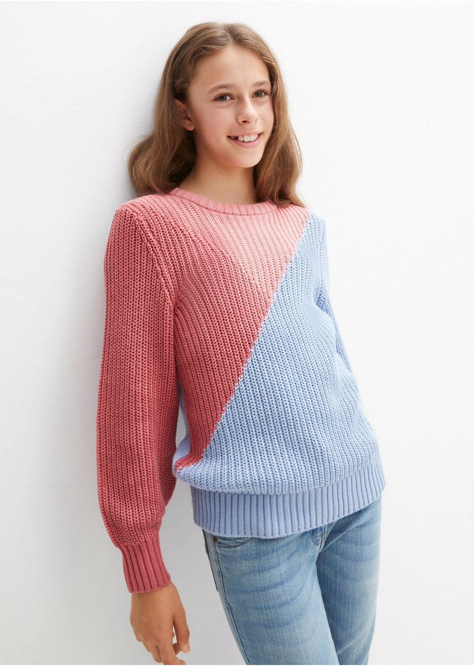 Pull en maille fille avec color block