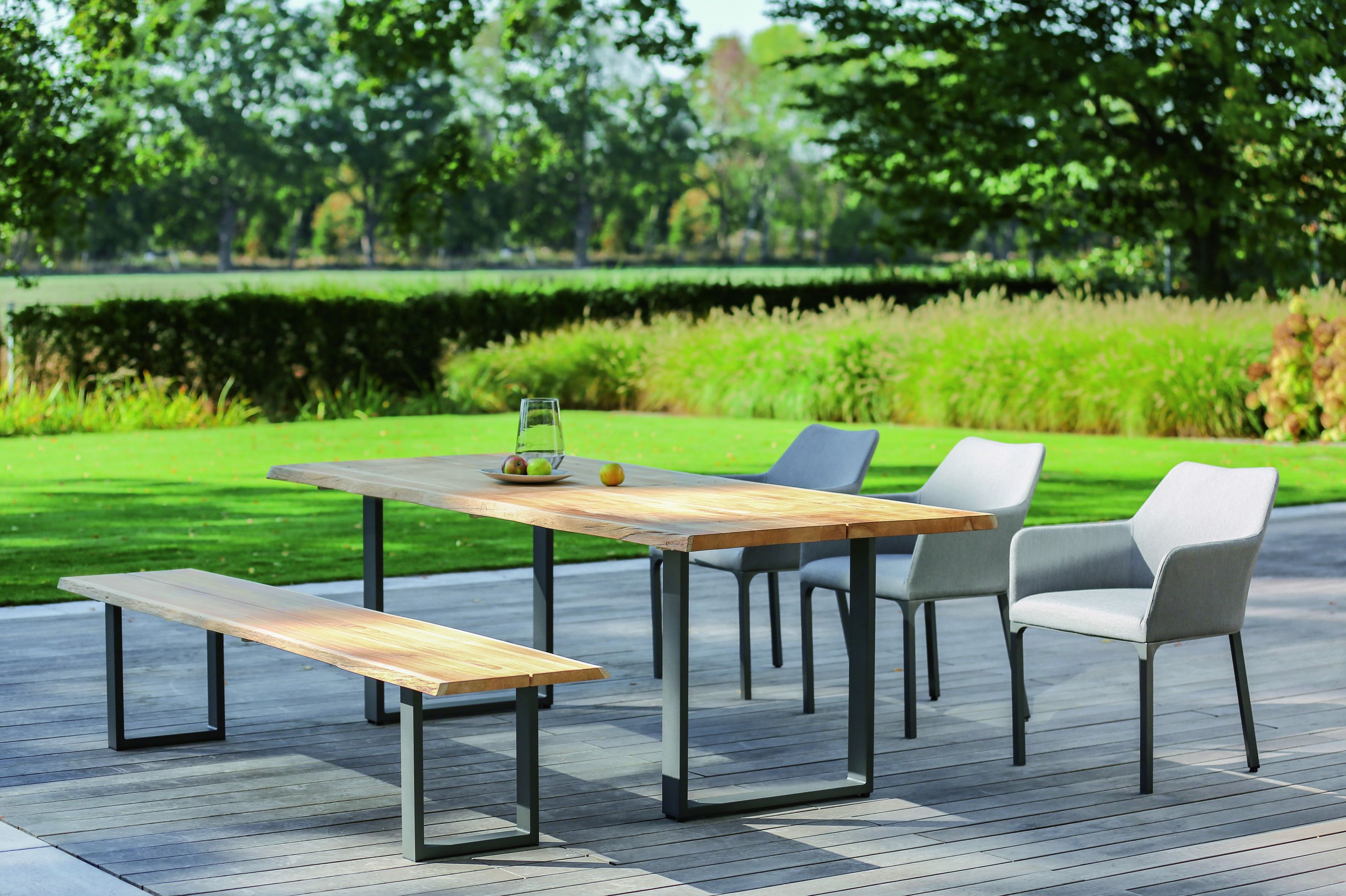 Gartenbank SOLID 220 x 46 x 40 cm