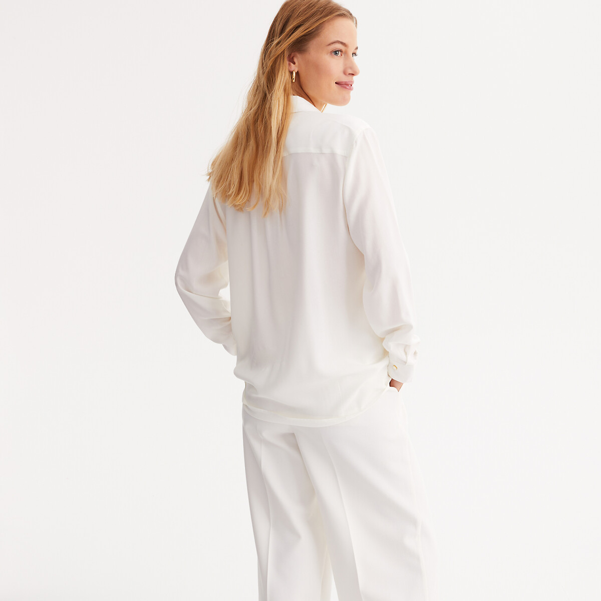 ANNE WEYBURN<br>Camisa de manga comprida