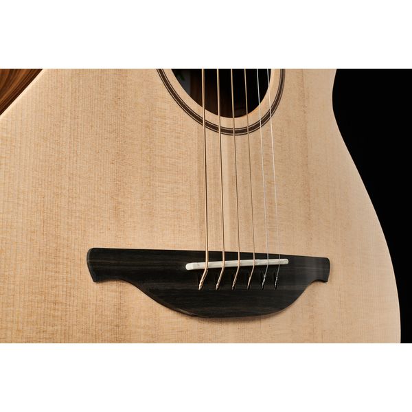 Sheeran by Lowden Tour Edition