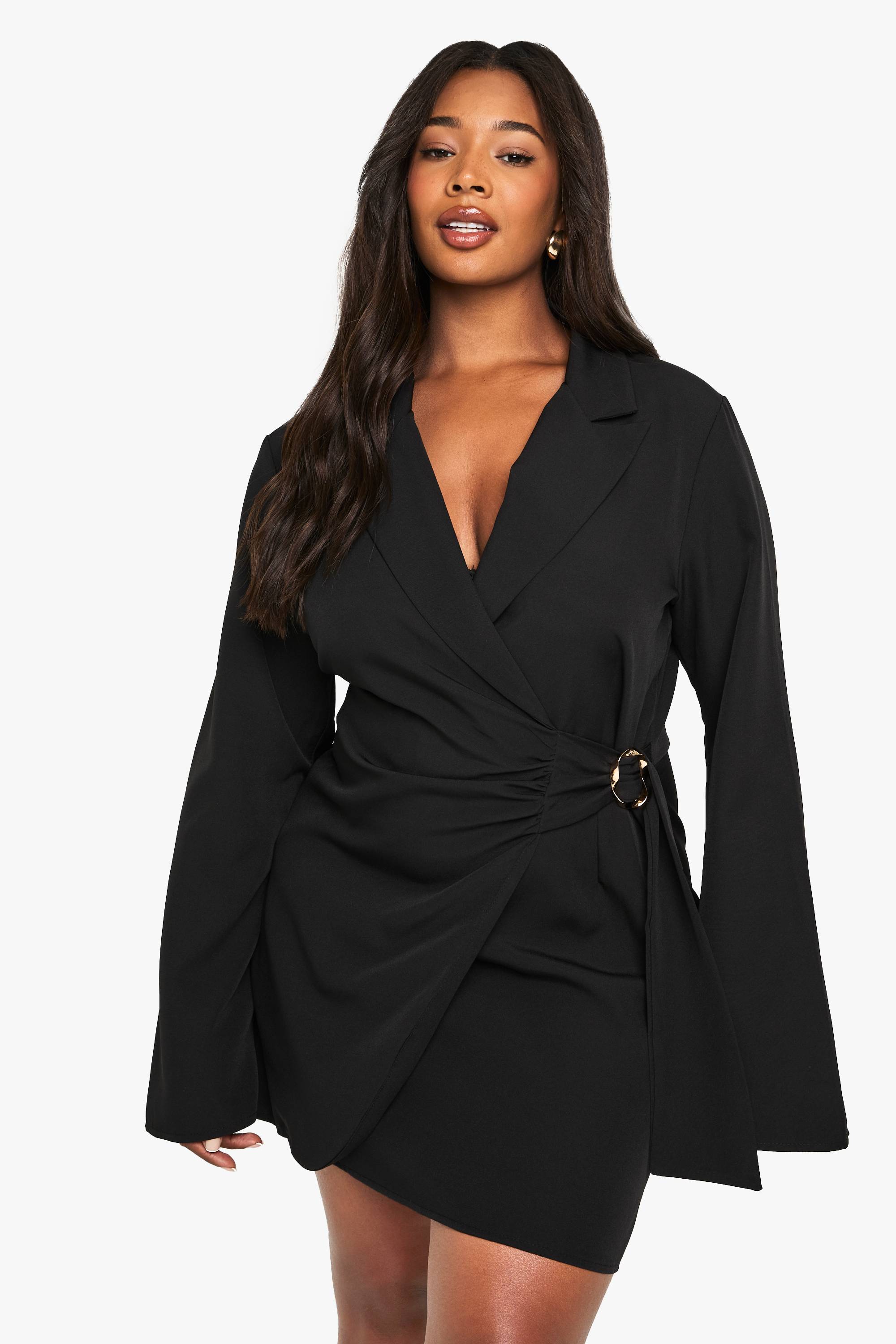 boohoo Plus Robe Blazer Cintrée avec Ceinture Nouée et Détail Boucle