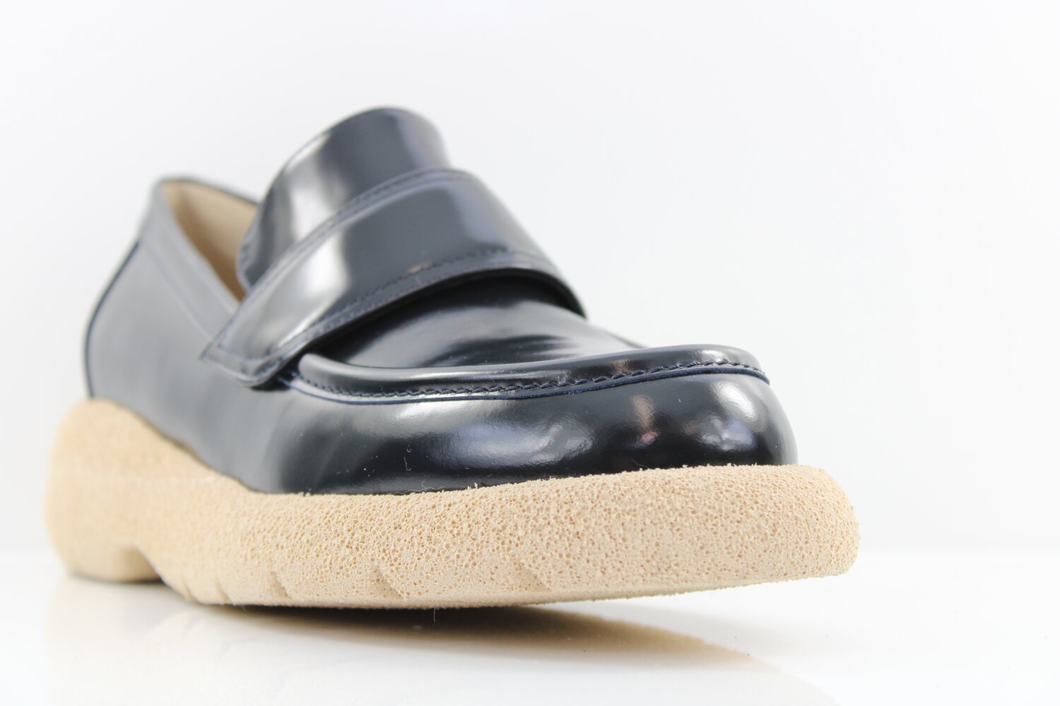 TRUMAN'S Slipper