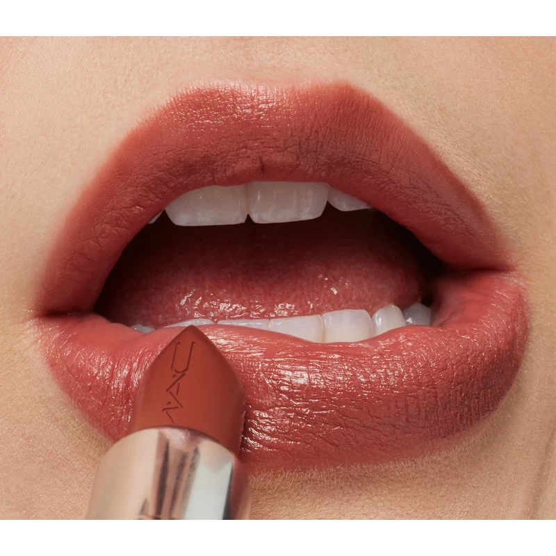 MAC Macximal Sleek Satin Lipstick 1,5 gr. - Crème In Your Coffee