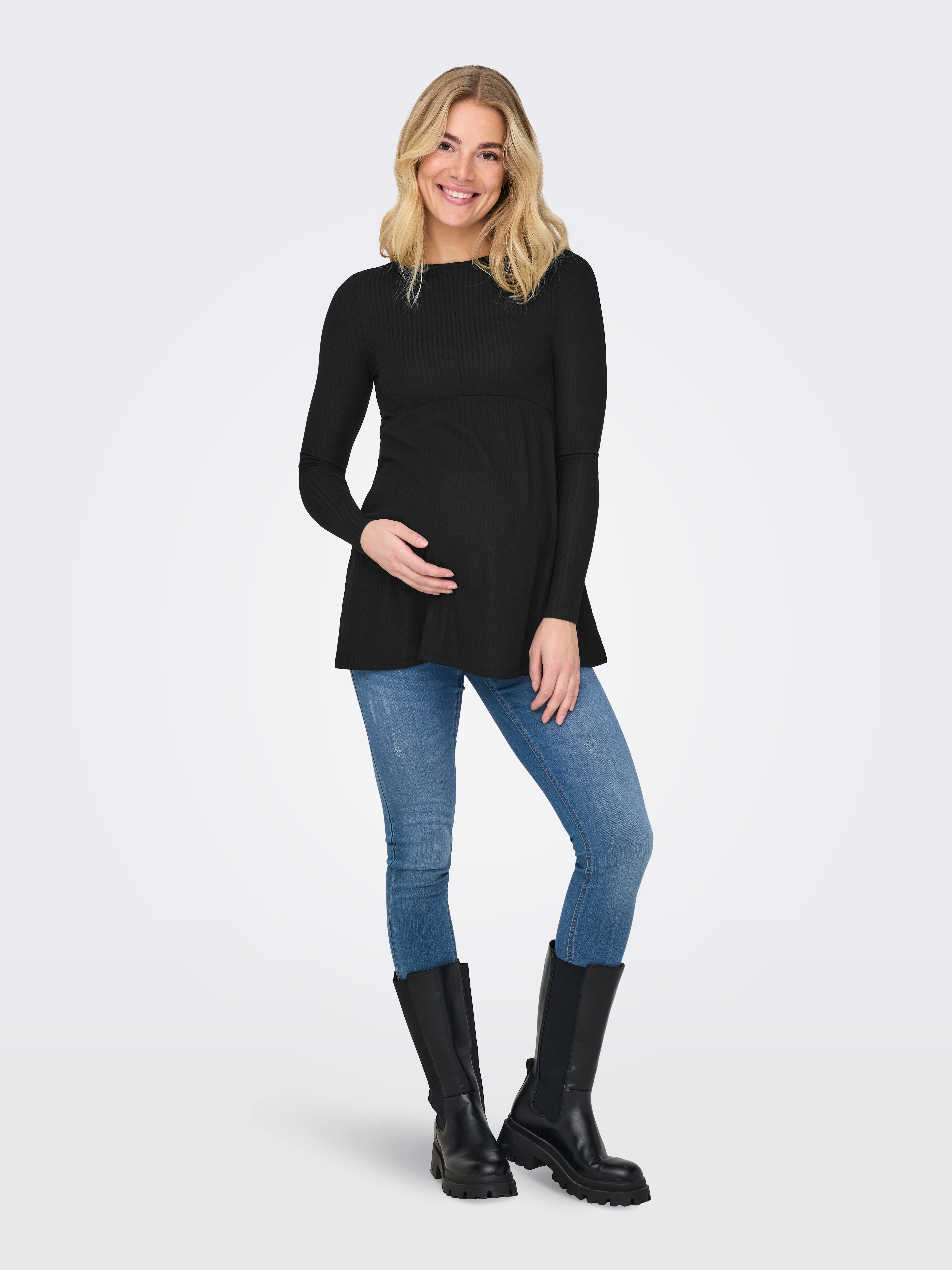 OLMMALAYA Top Black